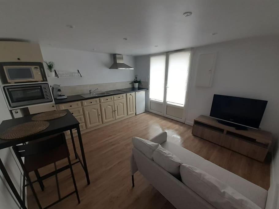 Appartement Neuf Et Cosy 康博莱班 外观 照片